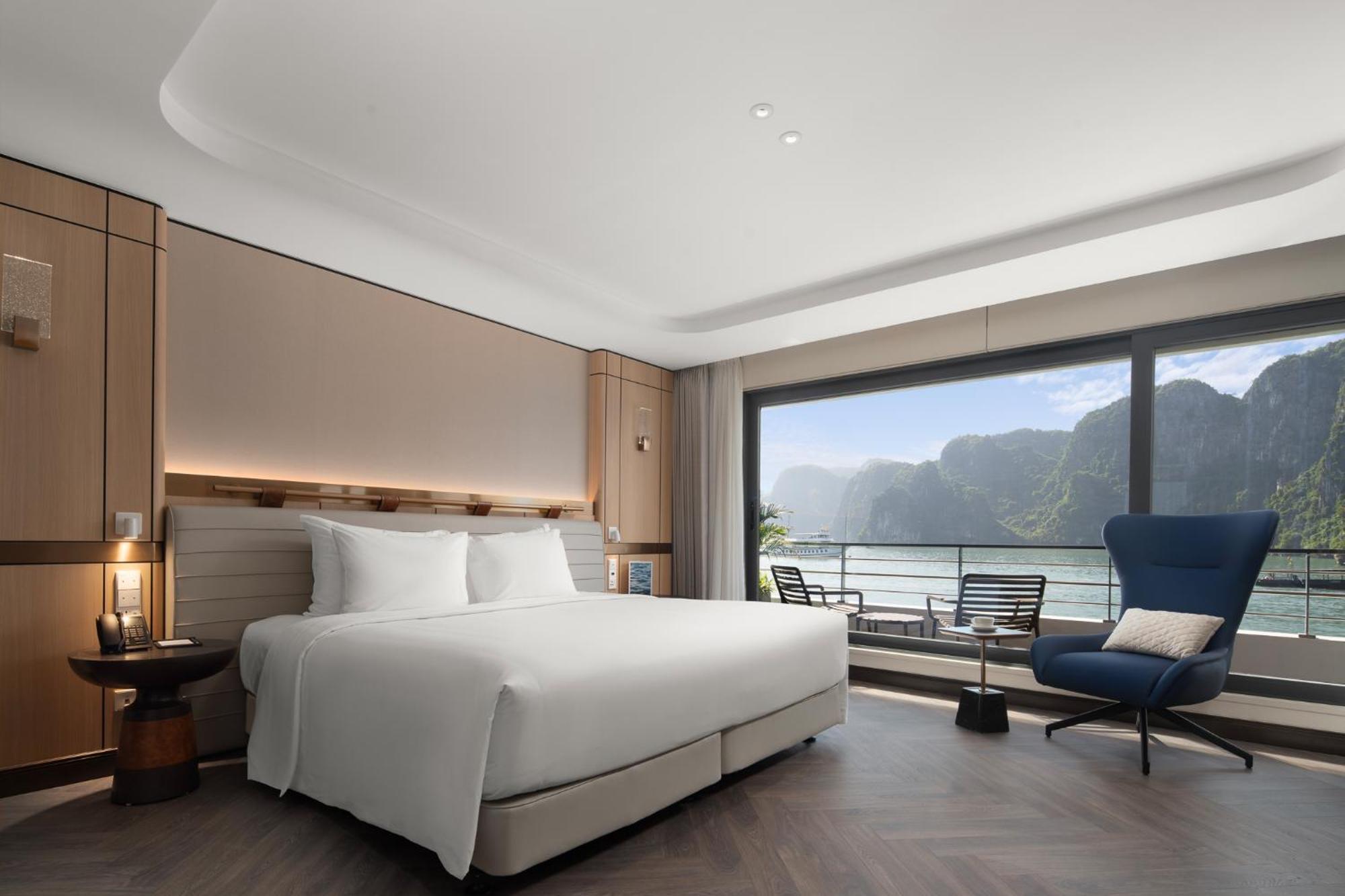 Grand Pioneers Halong Bay Cruise 2 Hotel Ha Long Buitenkant foto