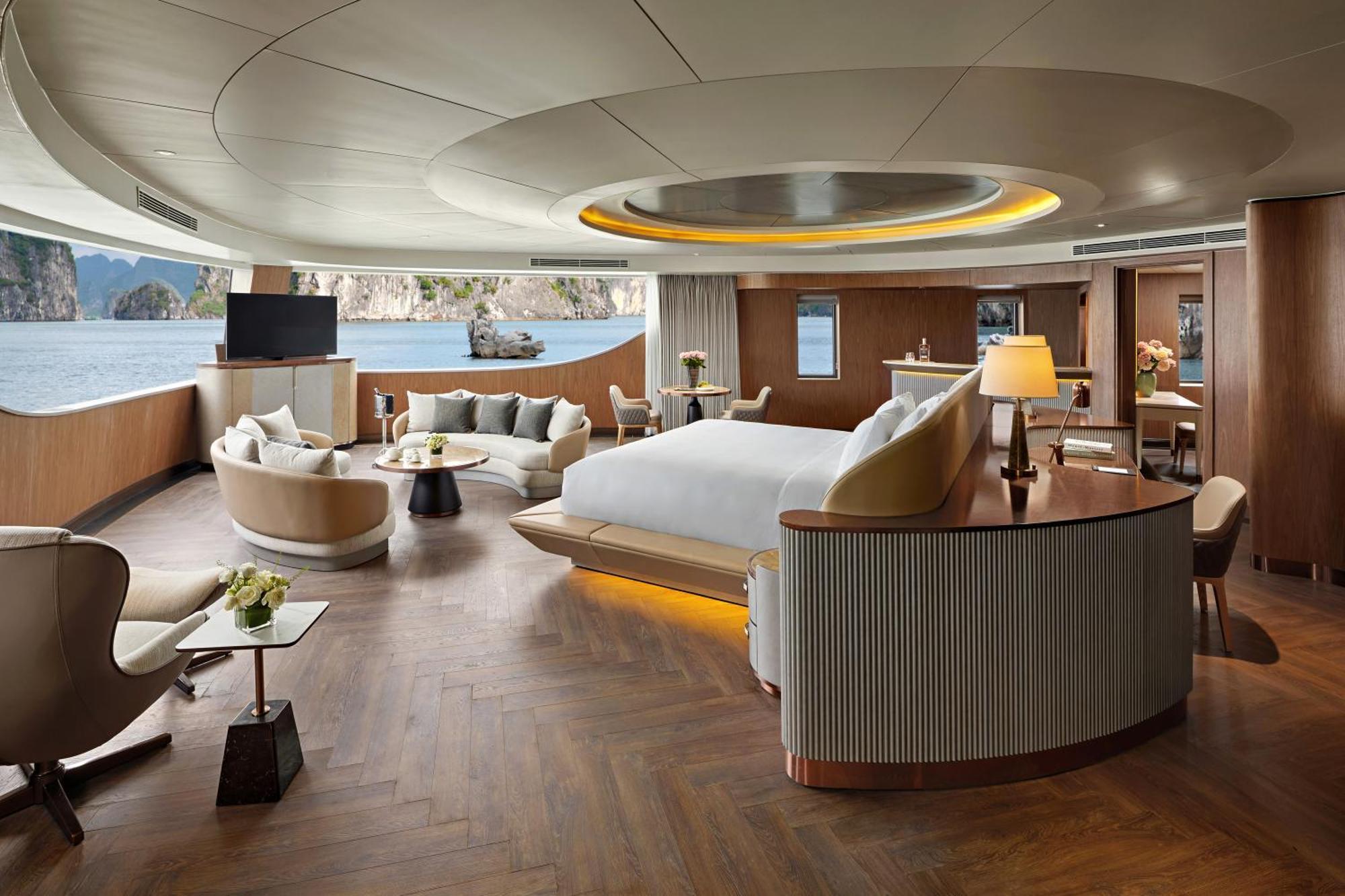Grand Pioneers Halong Bay Cruise 2 Hotel Ha Long Buitenkant foto