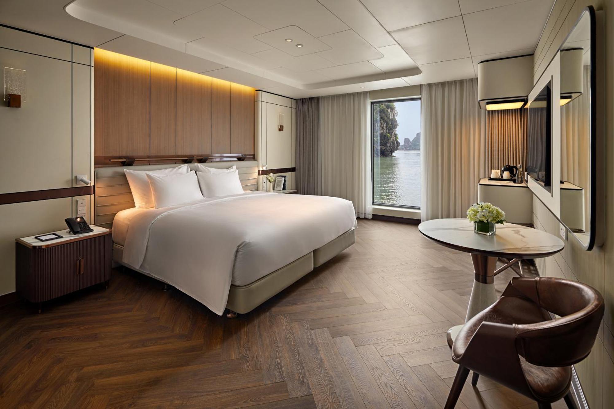 Grand Pioneers Halong Bay Cruise 2 Hotel Ha Long Buitenkant foto