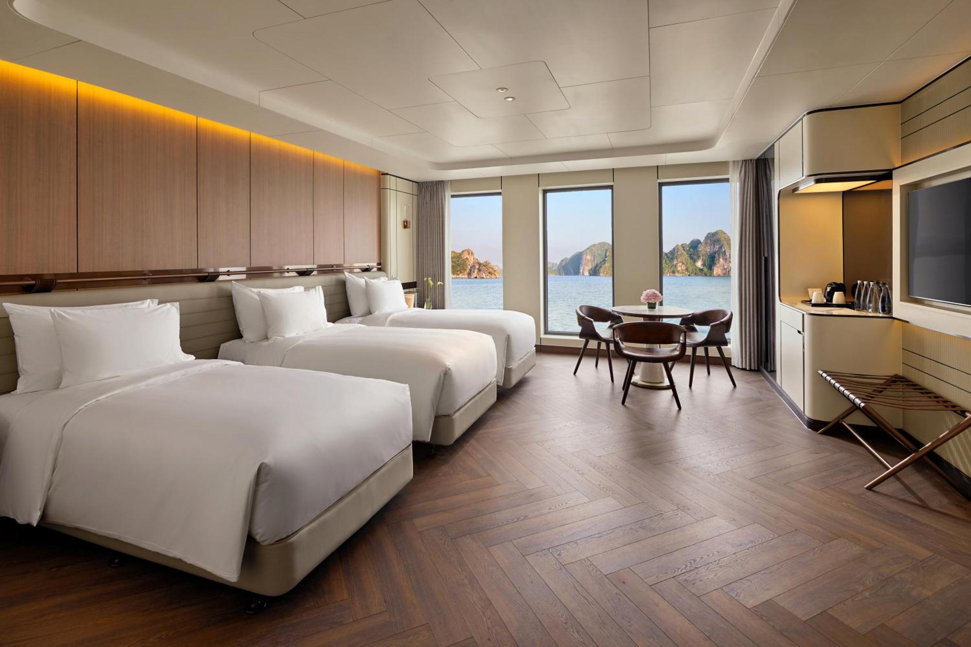 Grand Pioneers Halong Bay Cruise 2 Hotel Ha Long Buitenkant foto
